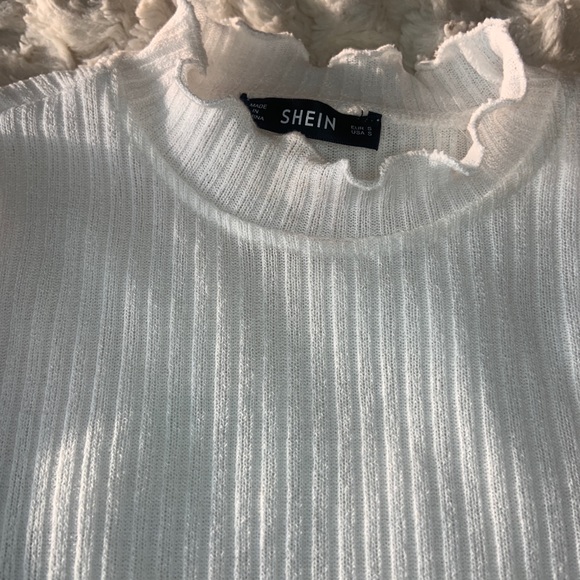 Lettuce trim rib knit longsleeve tee - Picture 6 of 8